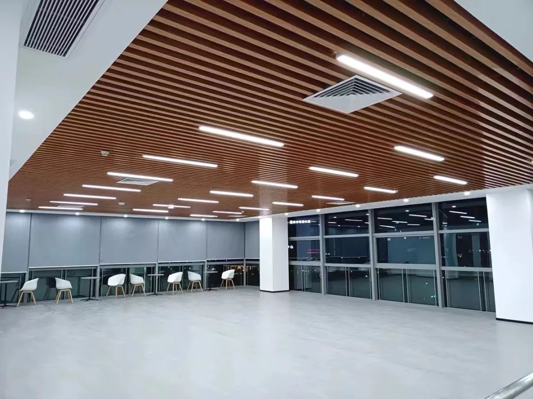 Estratégia de design de folheado de alumínio: proteção e segurança ambiental bonita e durável, os quatro pontos principais para ajudá-lo a criar o espaço perfeito!